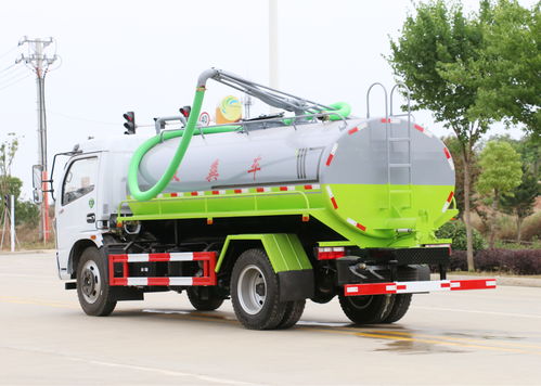 8方吸粪车 高效环卫作业的得力助手